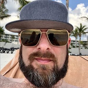 Meet your Posher, Richard